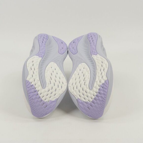 Asics White and Lavender Running Shoes - Picture 7 of 9